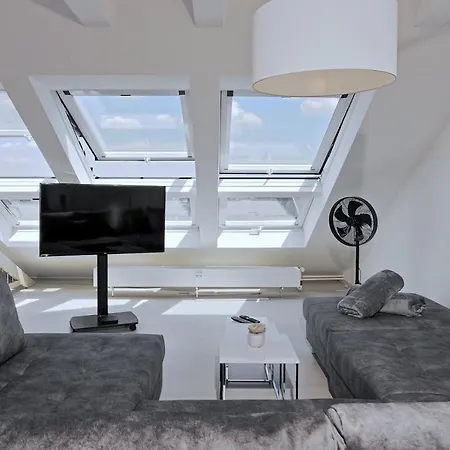 Apartment Luxus Ueber 2 Etagen Mit Balkon In Elberfeld *