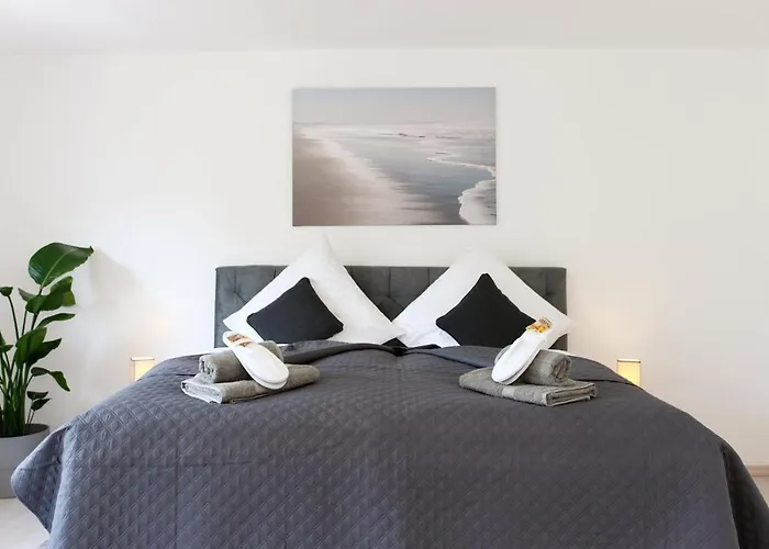 Luxus Ueber 2 Etagen Mit Balkon In Elberfeld Διαμέρισμα *