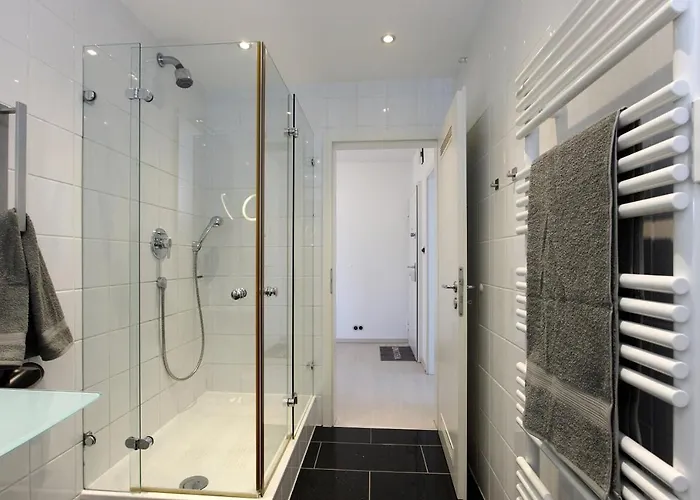 Luxus Ueber 2 Etagen Mit Balkon In Elberfeld