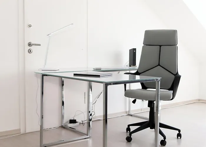 Luxus Ueber 2 Etagen Mit Balkon In Elberfeld * Βούρπεταλ